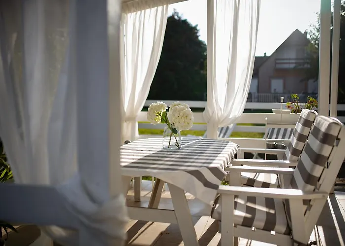 White House * Балатонберень